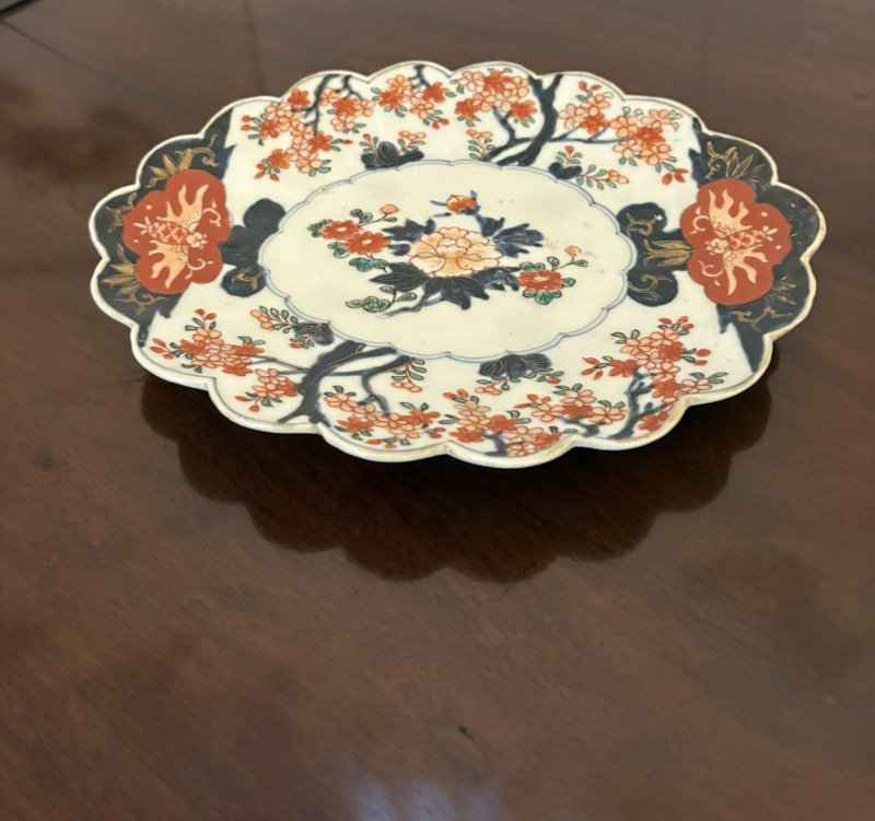 Antique Japanese Imari Scalloped Dish